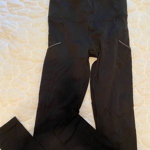 Black Pocket Lulu lemon full length leggings